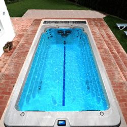 5 People Acrylic Whirlpool Massage Swim Spa