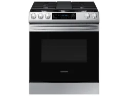 SAMSUNG 6.3 cu. ft. Smart Rapid Heat Induction Slide-in Range with Air Fry & Convection+ in Black Stainless SteeL